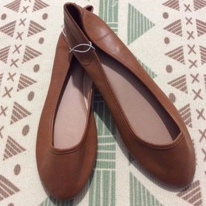 Cognac Brown Round Toe size 11 Flats